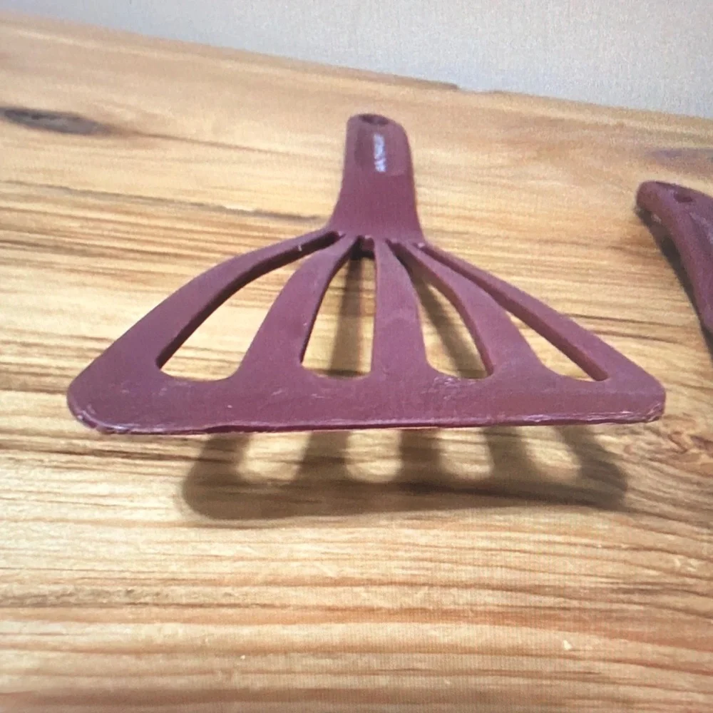 Farberware Maroon Nylon Spatula Set